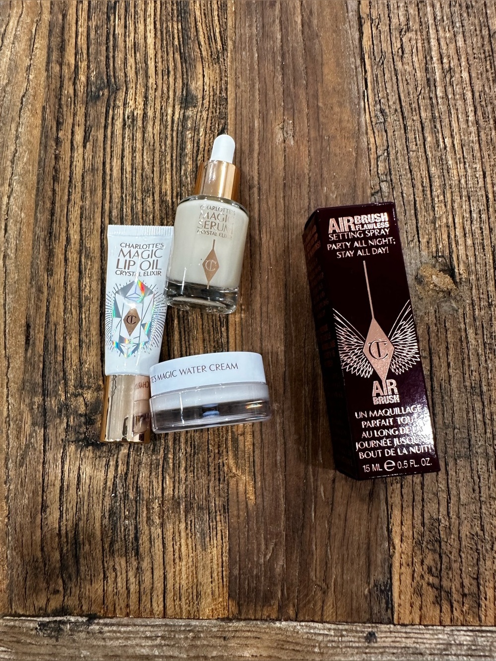 Charlotte Tilbury Airbrush Setting Spray-serum-Lipoil-cream